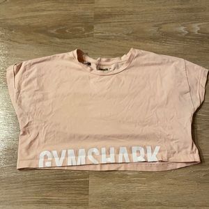 Women’s gymshark top